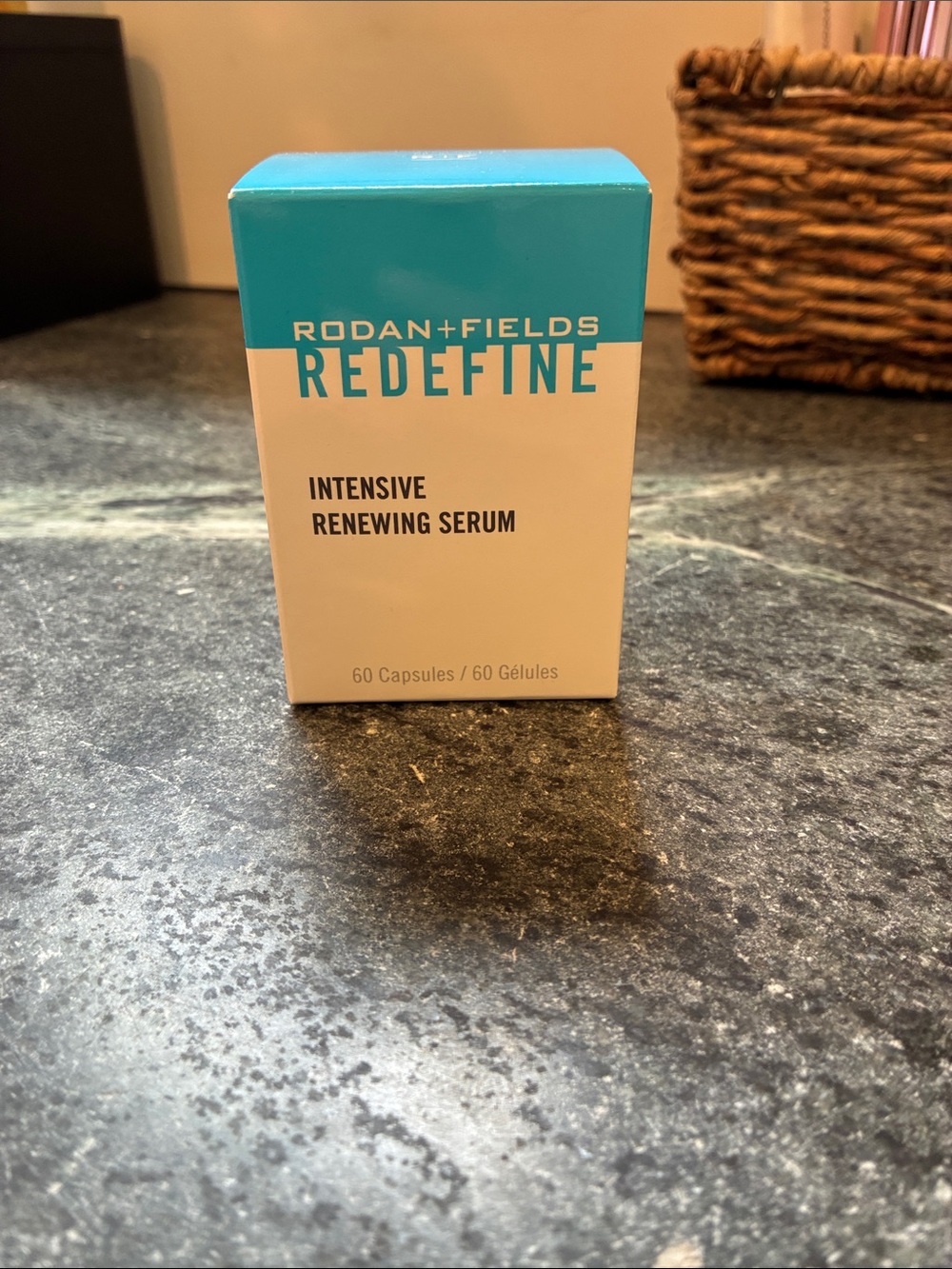 (NEW) Rodan + Fields REDEFINE Intensive Renewing Serum           (retail $100)